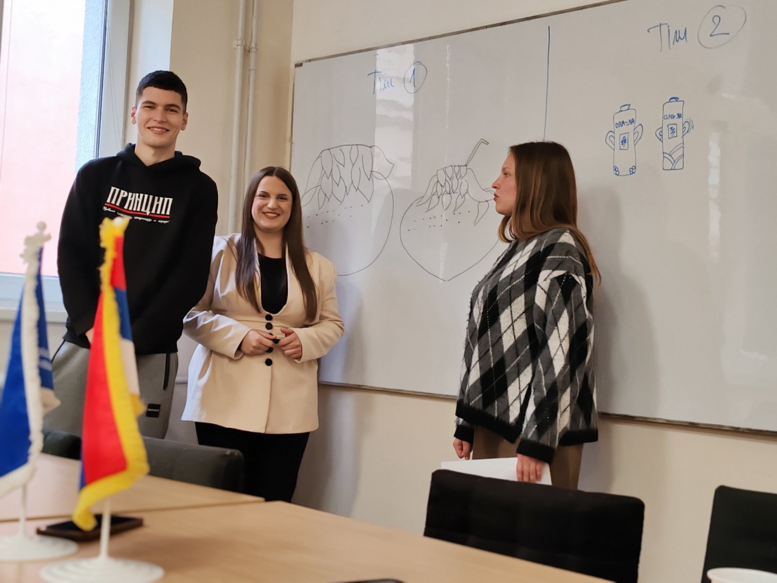 Maturanti iz Srednje škole 1300 Kaplara iz Ljiga posetili ASSZS Odsek Valjevo