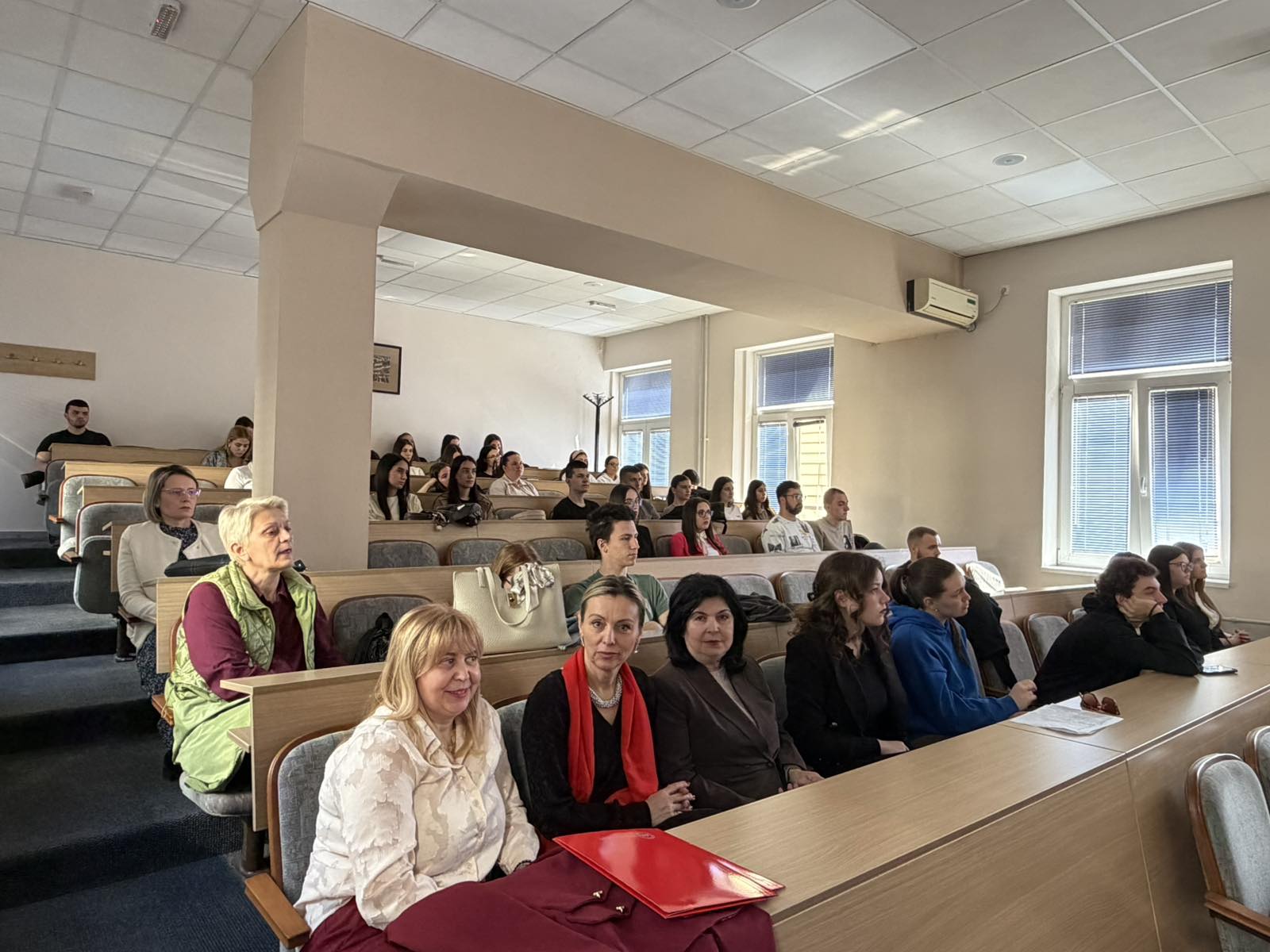 Predavanje Agencije za osiguranje depozita i Odeljenja za zaštitu malih investitora  „Sistem osiguranja depozita i sistem zaštite malih investitora u Republici Srbiji“